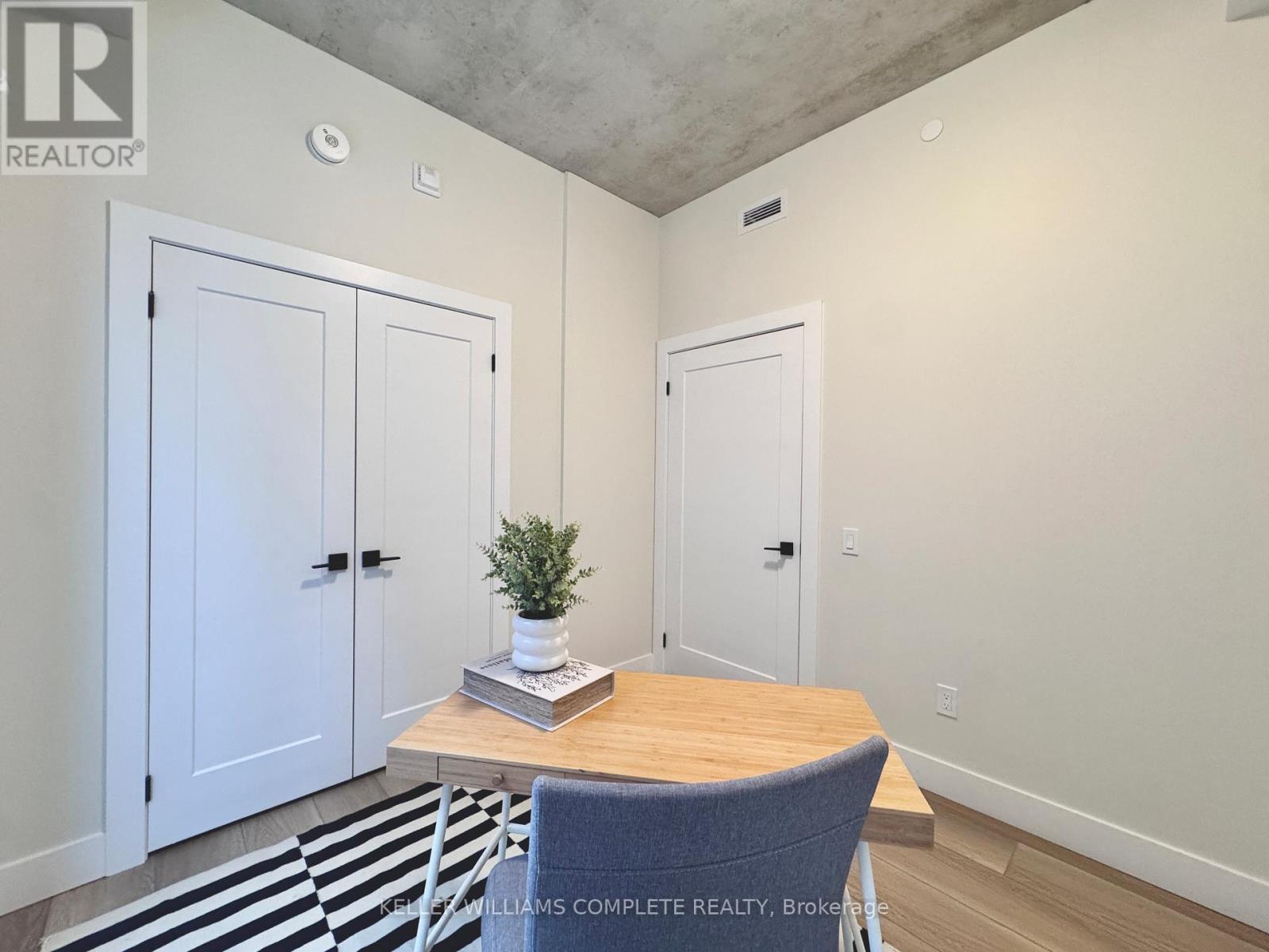 401 - 169 James Street S, Hamilton, Ontario  L8P 3A3 - Photo 15 - X12800552