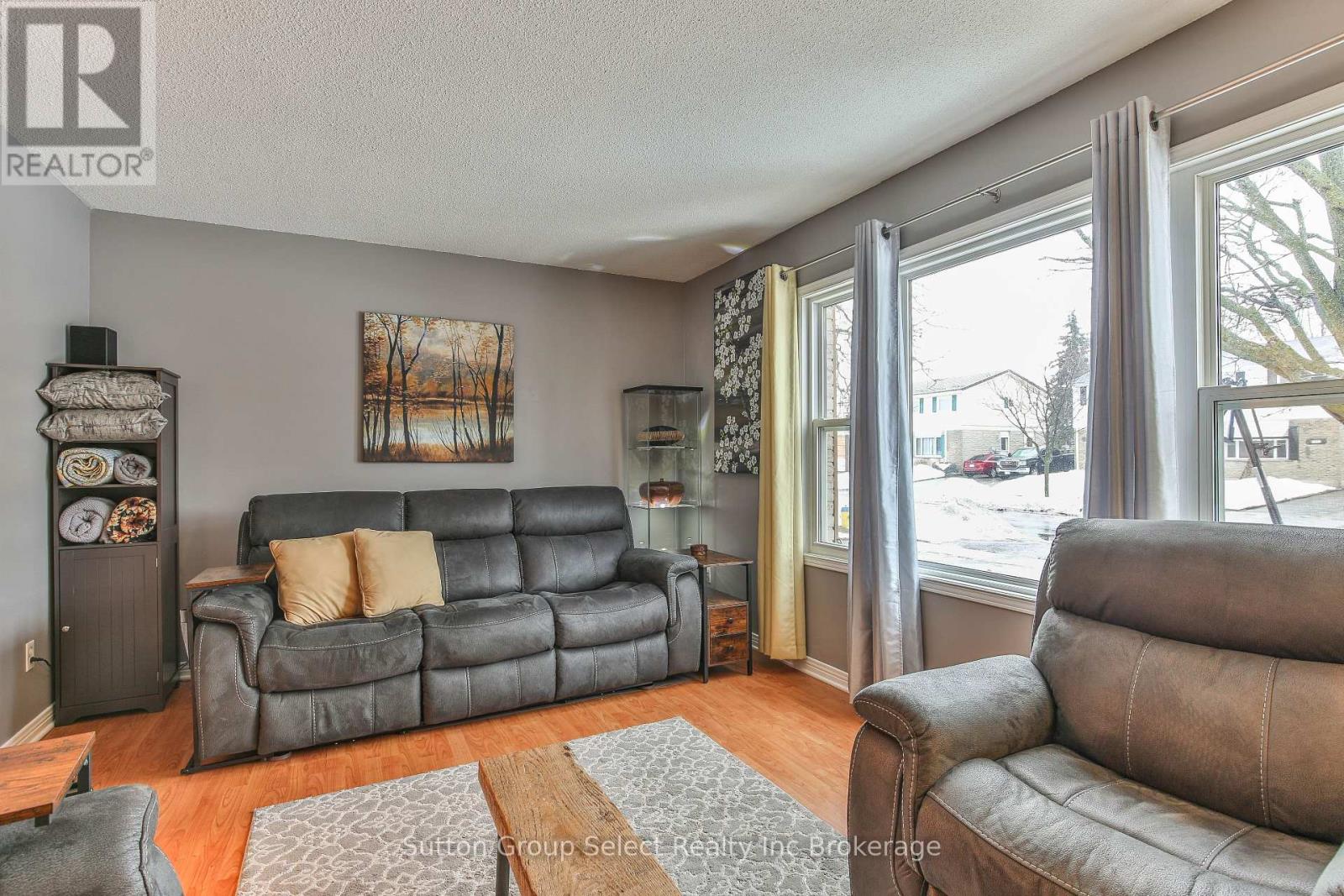 1091 Canfield Crescent, Woodstock, Ontario N4S 8P3 - Photo 15 - X12800708