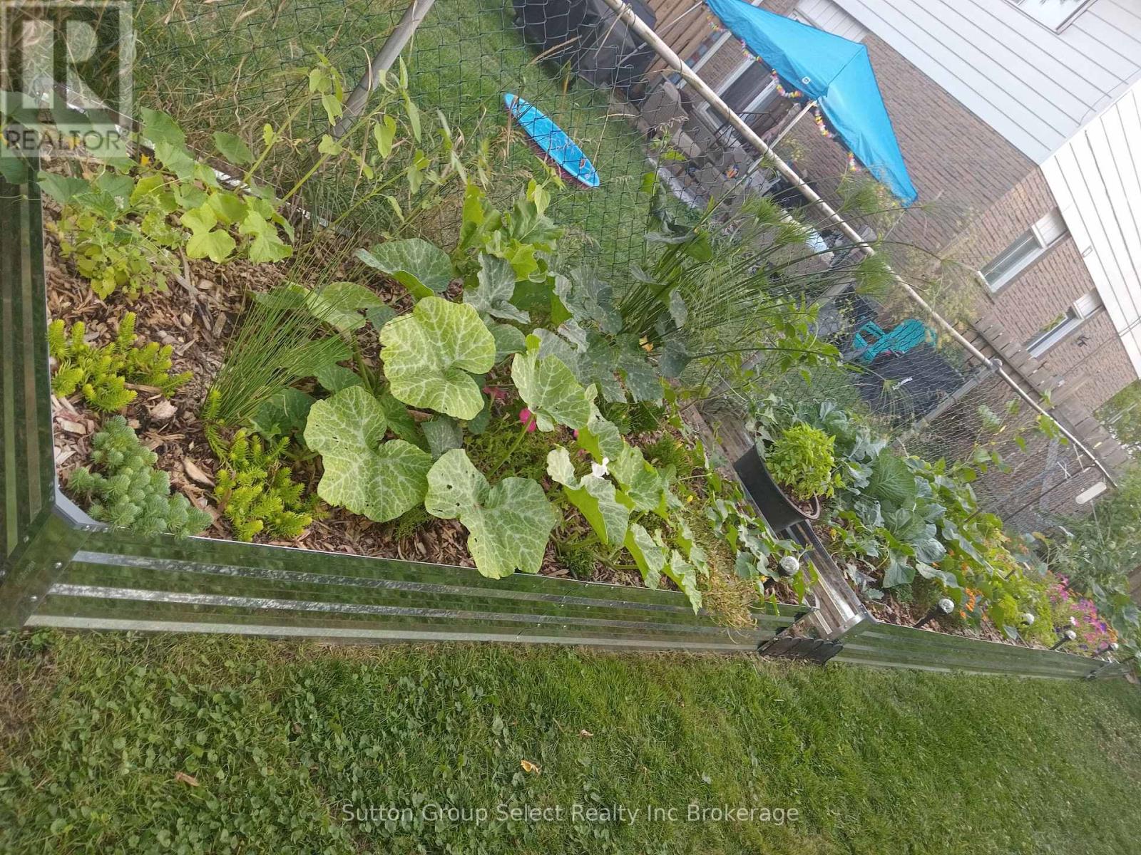 1091 Canfield Crescent, Woodstock, Ontario N4S 8P3 - Photo 39 - X12800708