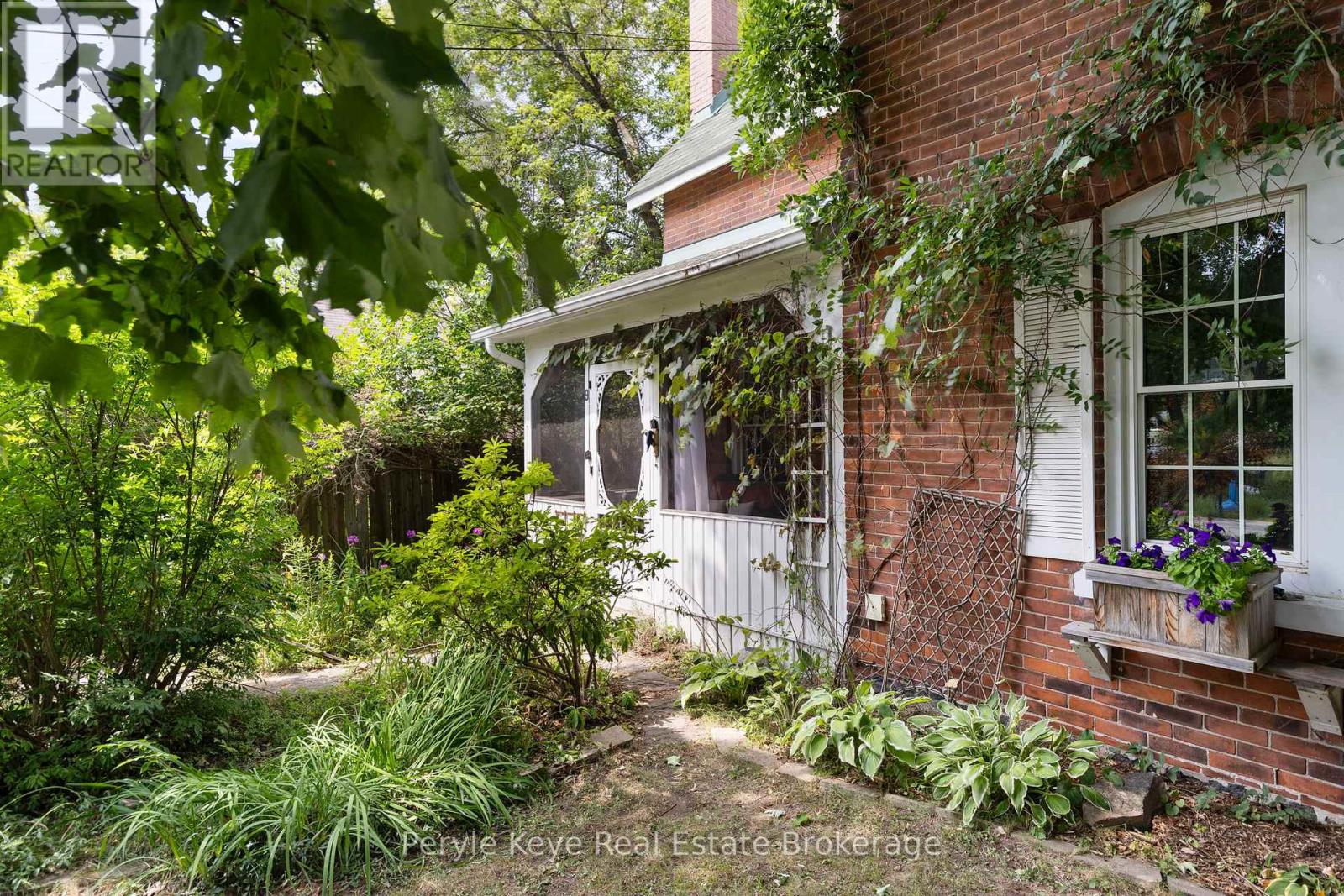 9 King Street, Bracebridge, Ontario  P1L 1H4 - Photo 26 - X12800670