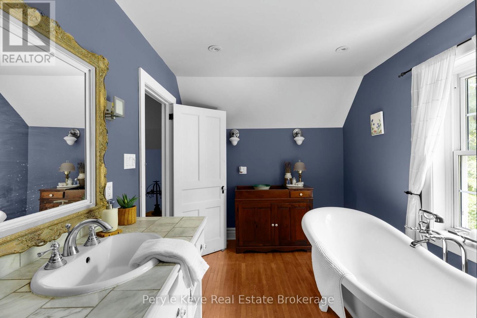 9 King Street, Bracebridge, Ontario  P1L 1H4 - Photo 32 - X12800670