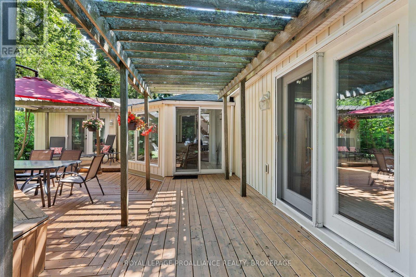 5 Wilmot Street, Kingston, Ontario K7L 4V1 - Photo 35 - X12800694