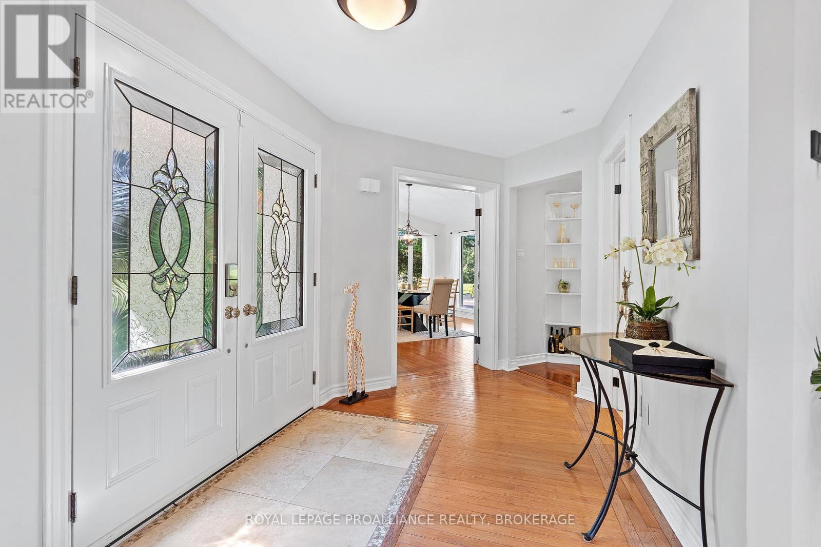 5 Wilmot Street, Kingston, Ontario K7L 4V1 - Photo 5 - X12800694