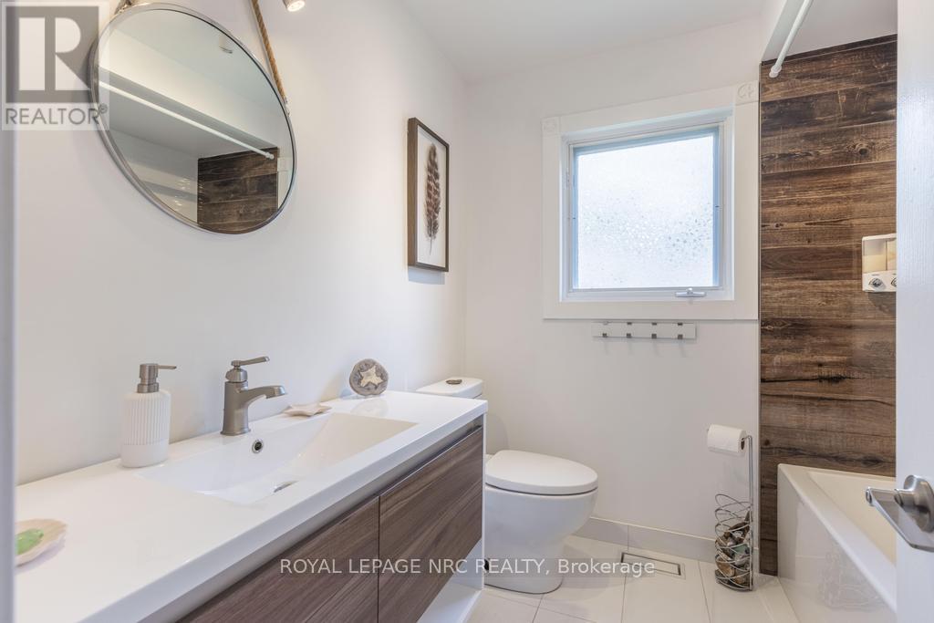 11 Abbey Avenue, St. Catharines, Ontario  L2N 5J5 - Photo 29 - X12601598