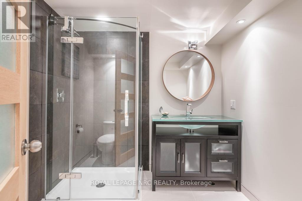 11 Abbey Avenue, St. Catharines, Ontario  L2N 5J5 - Photo 34 - X12601598