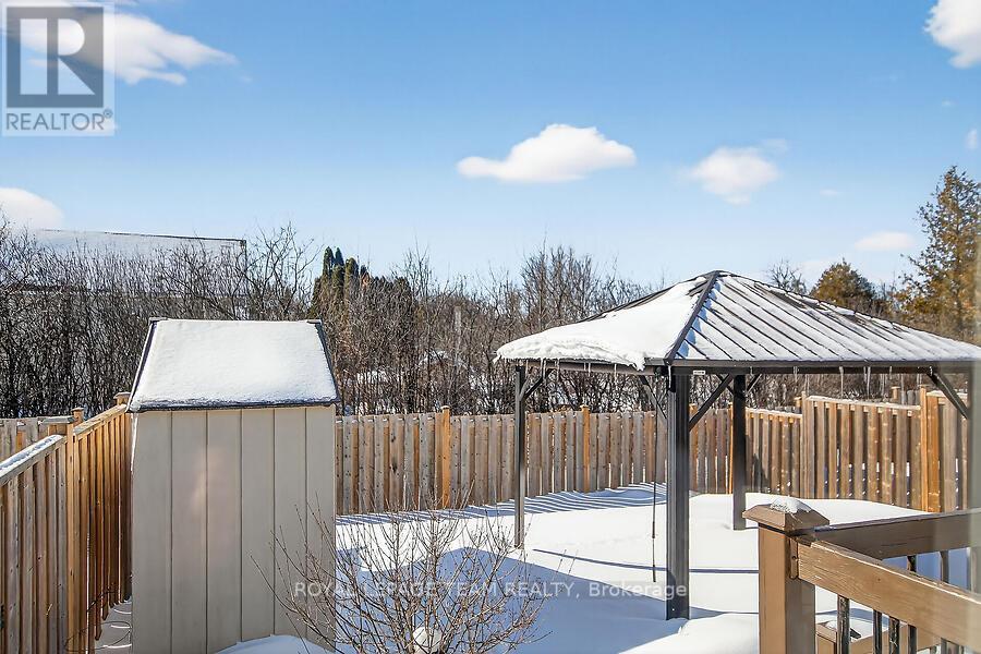 464 Honeyborne Street, Mississippi Mills, Ontario  K0A 1A0 - Photo 17 - X12800662