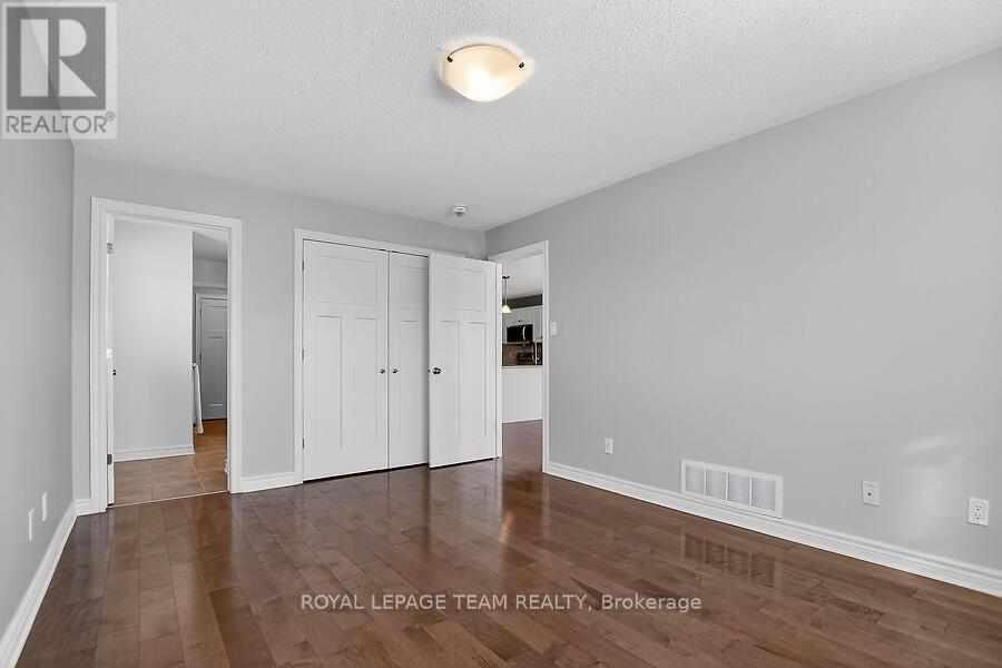 464 Honeyborne Street, Mississippi Mills, Ontario  K0A 1A0 - Photo 28 - X12800662