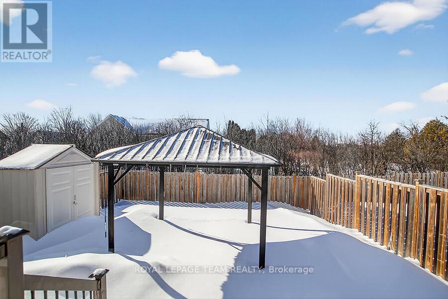 464 Honeyborne Street, Mississippi Mills, Ontario  K0A 1A0 - Photo 29 - X12800662