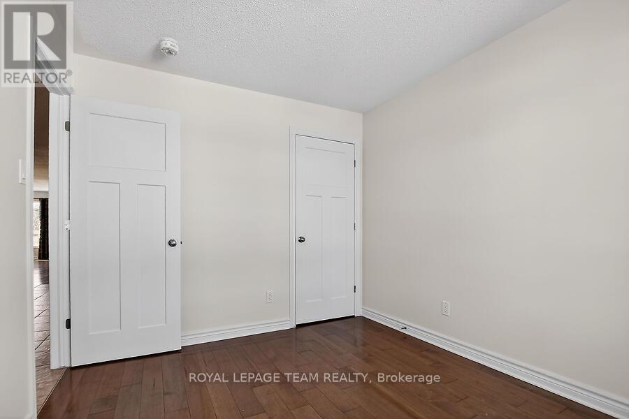 464 Honeyborne Street, Mississippi Mills, Ontario  K0A 1A0 - Photo 7 - X12800662