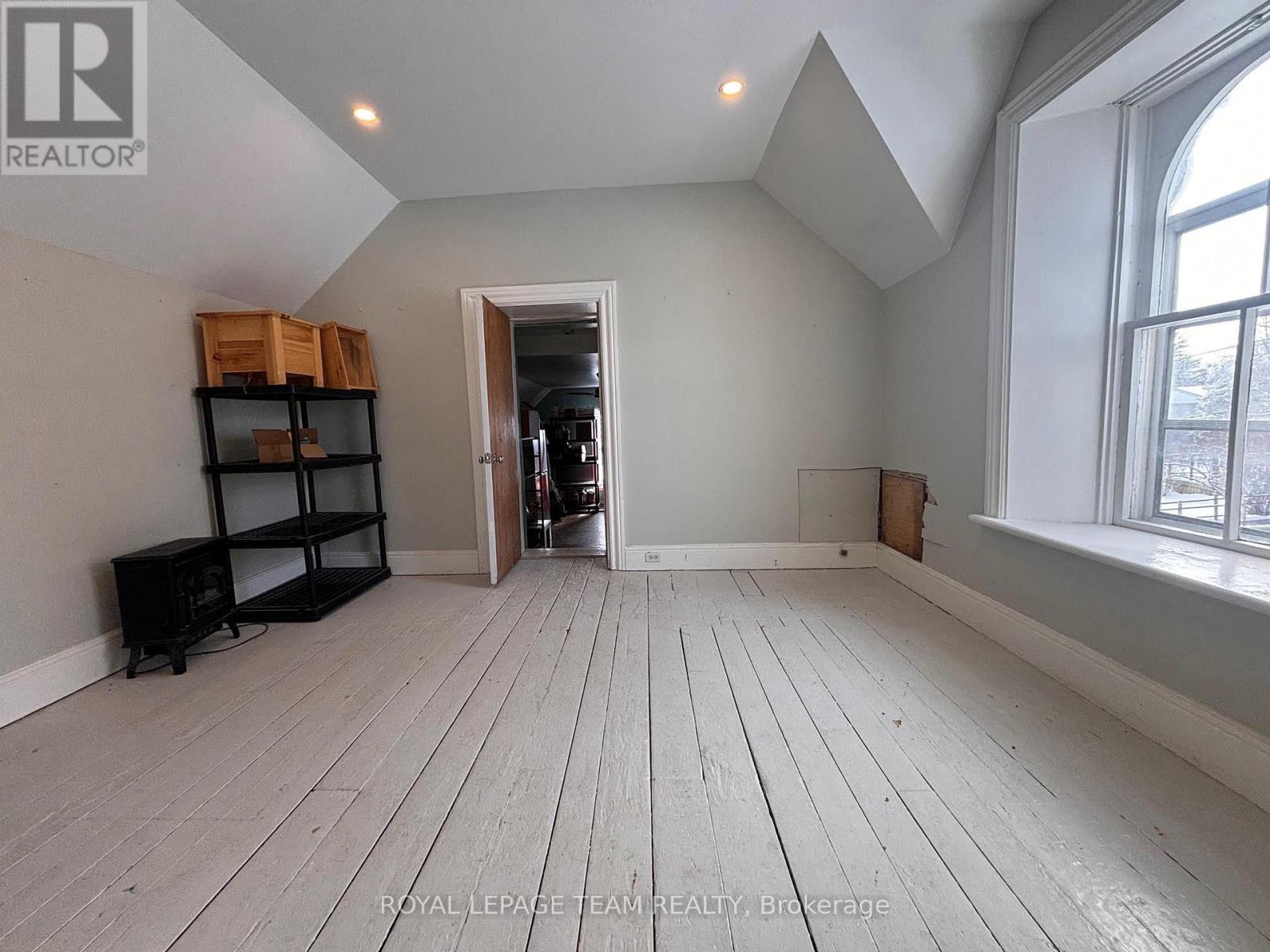 515 Main Street, North Dundas, Ontario  K0C 2K0 - Photo 34 - X12800674