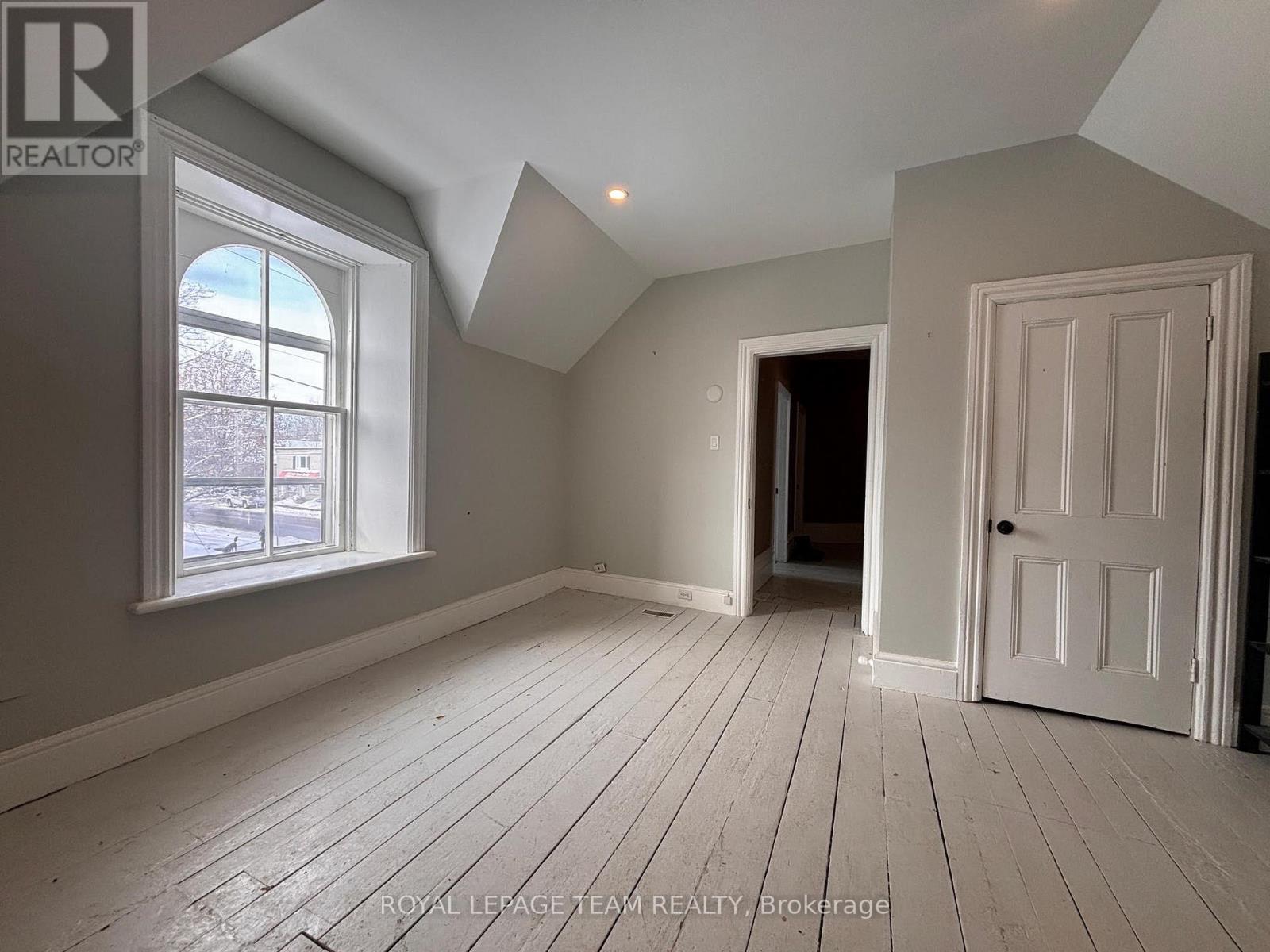 515 Main Street, North Dundas, Ontario  K0C 2K0 - Photo 35 - X12800674