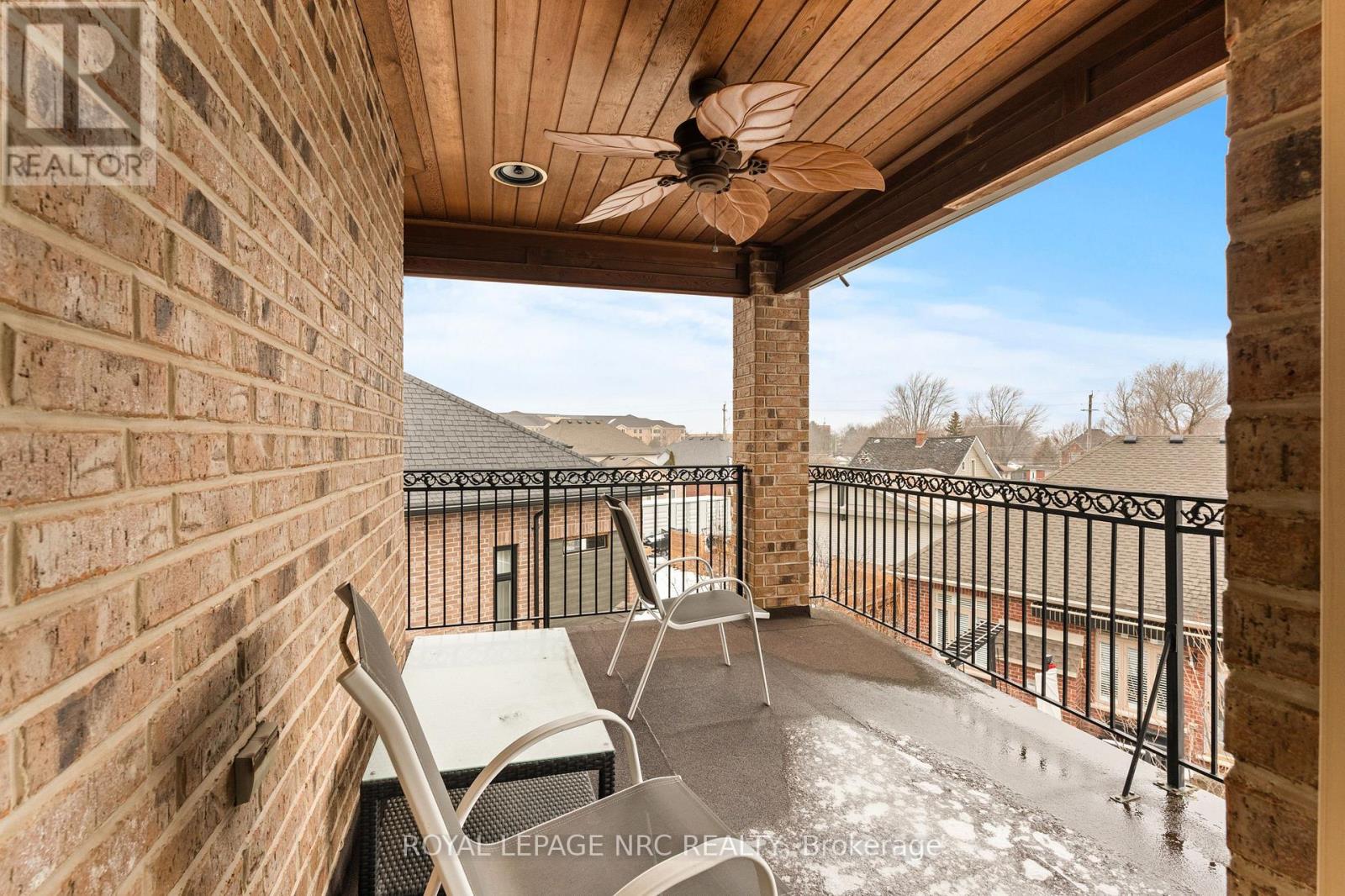 63 Terrace Drive, Grimsby, Ontario  L3M 1B6 - Photo 21 - X12800660