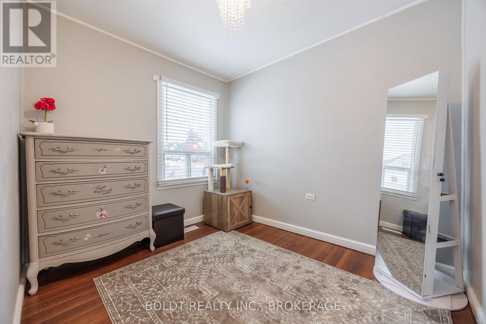 42 Barley Drive, St. Catharines (Oakdale), Ontario  L2P 2M5 - Photo 12 - X12800668