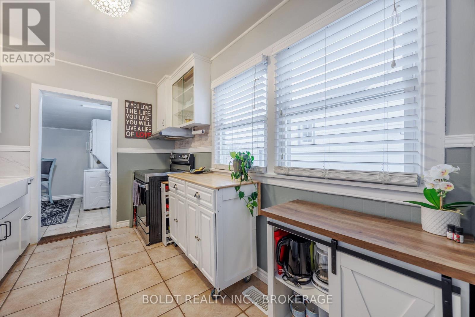 42 Barley Drive, St. Catharines (Oakdale), Ontario  L2P 2M5 - Photo 16 - X12800668