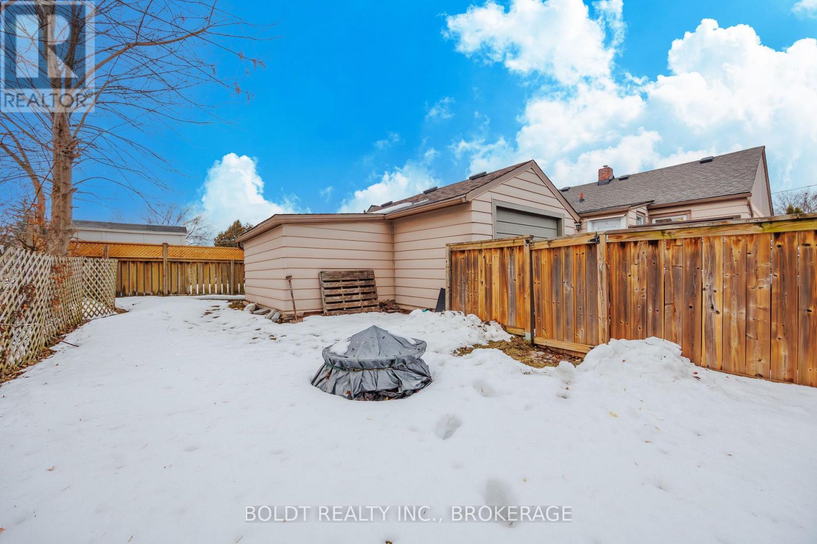 42 Barley Drive, St. Catharines (Oakdale), Ontario  L2P 2M5 - Photo 22 - X12800668