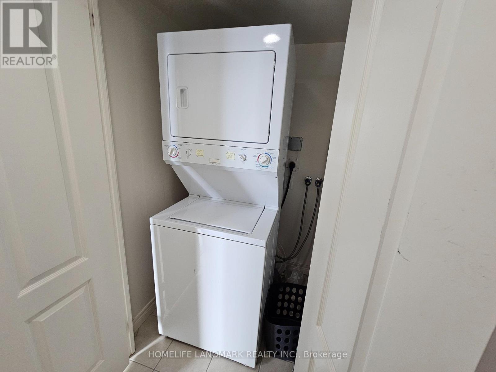 # 1705 - 70 Town Centre Court, Toronto, Ontario  M1P 4Y7 - Photo 11 - E12800684