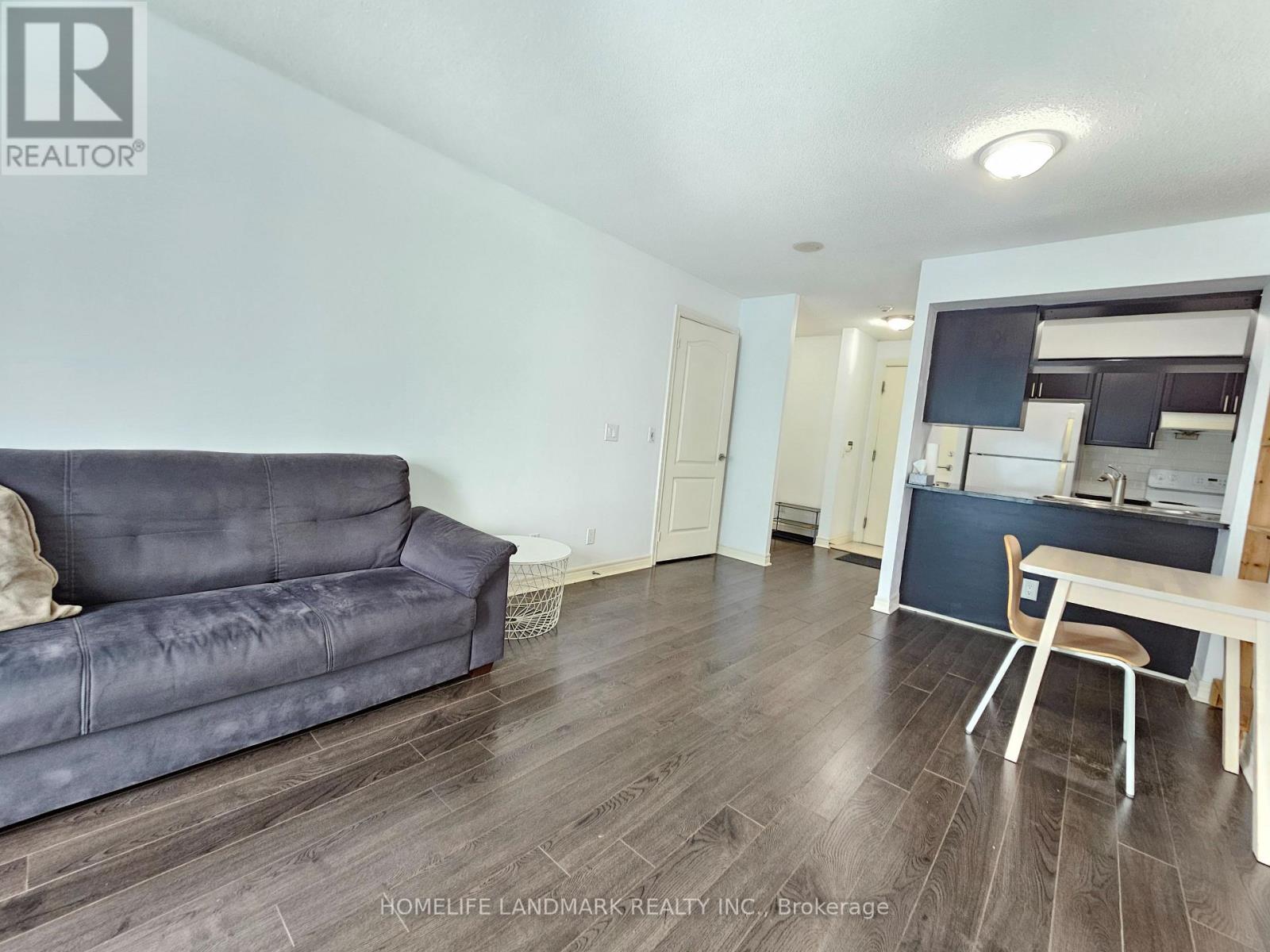 # 1705 - 70 Town Centre Court, Toronto, Ontario  M1P 4Y7 - Photo 8 - E12800684