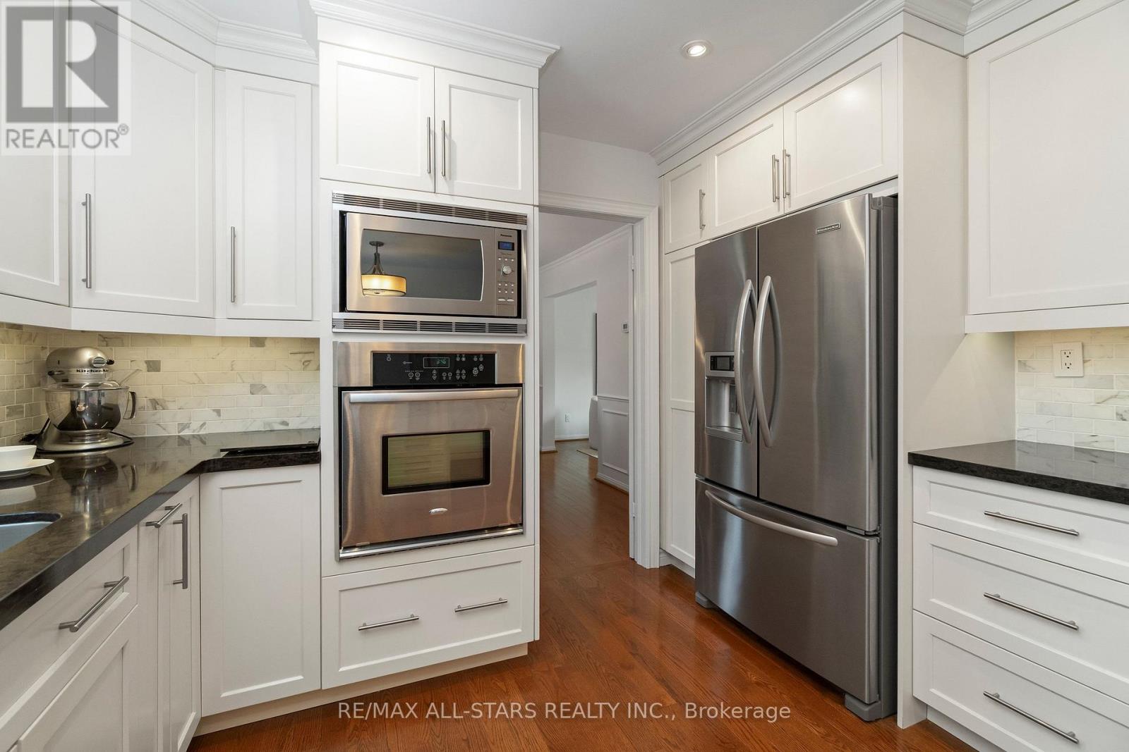 129 Briarwood Road, Markham (Unionville), Ontario  L3R 2X1 - Photo 13 - N12800686