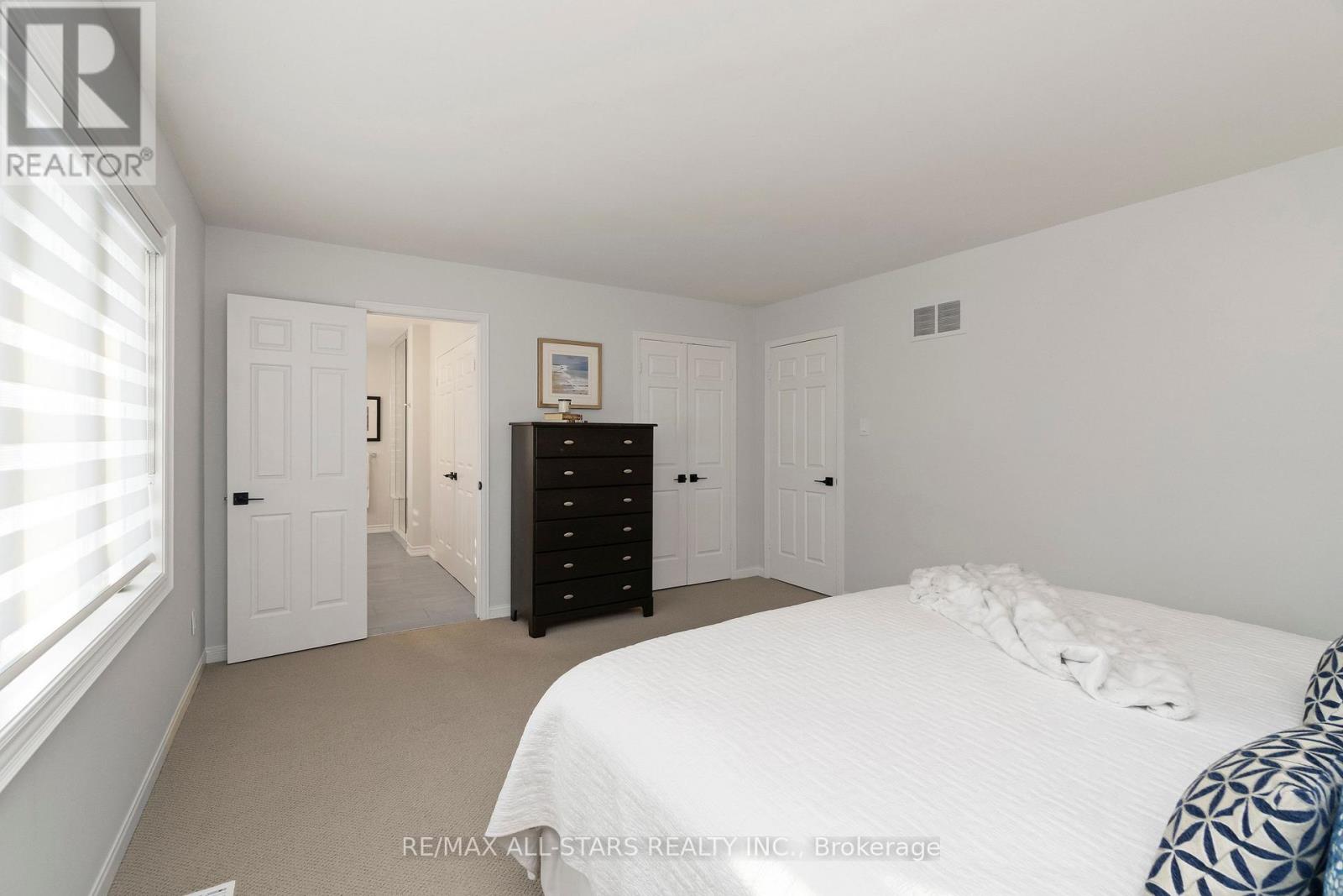 129 Briarwood Road, Markham (Unionville), Ontario  L3R 2X1 - Photo 21 - N12800686