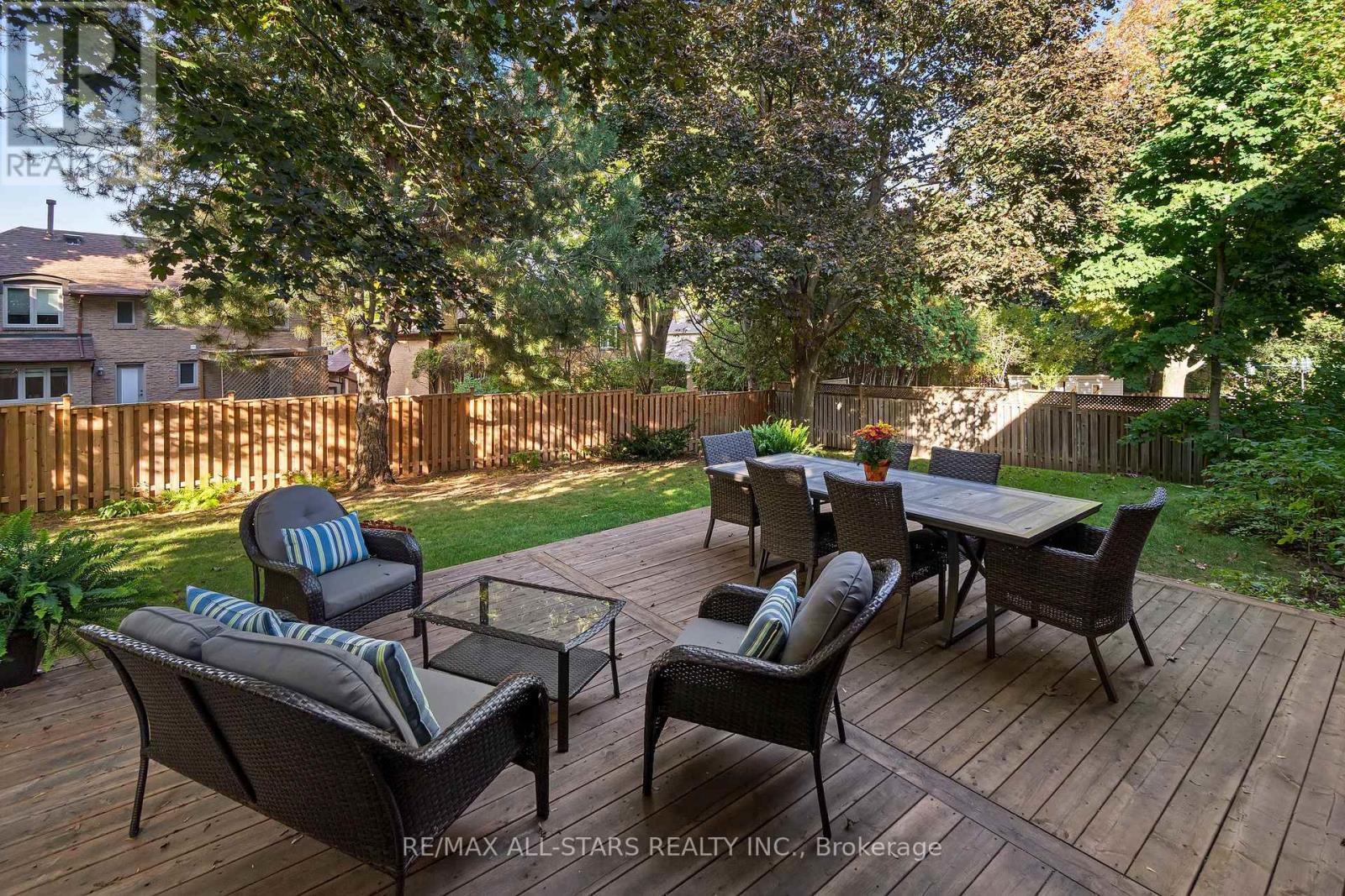 129 Briarwood Road, Markham (Unionville), Ontario  L3R 2X1 - Photo 37 - N12800686