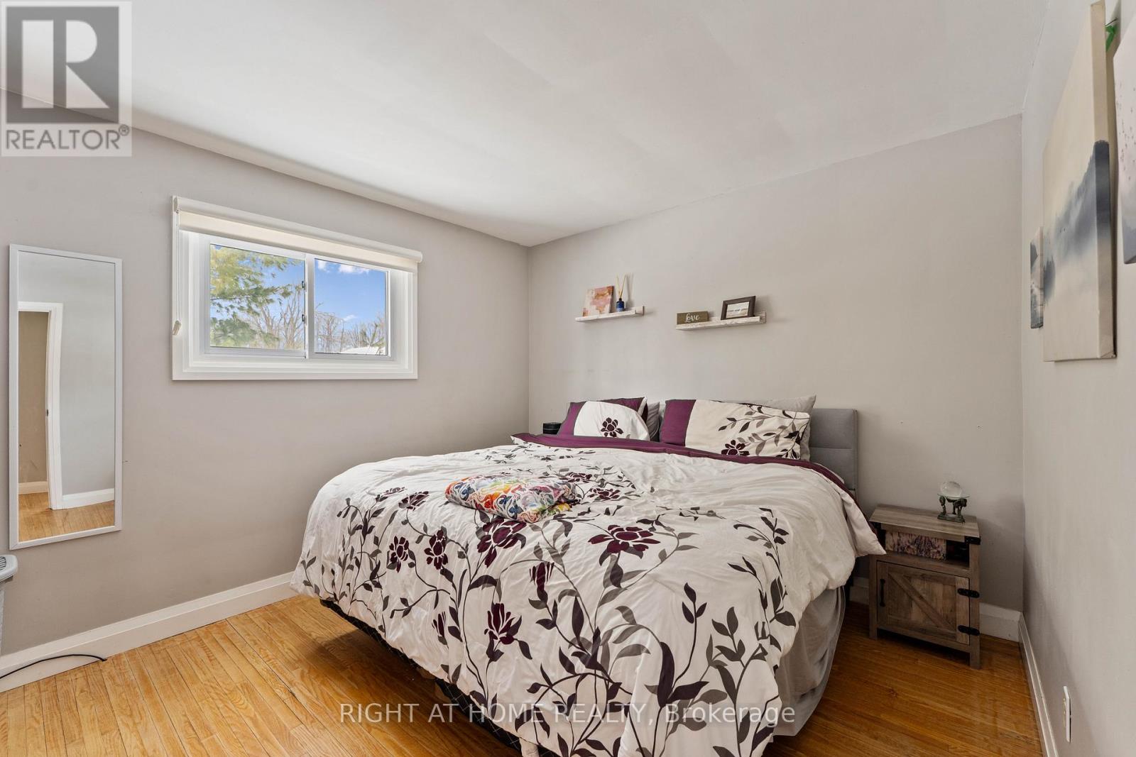 2 Quinn Avenue, Orillia, Ontario  L3V 3H5 - Photo 10 - S12800680