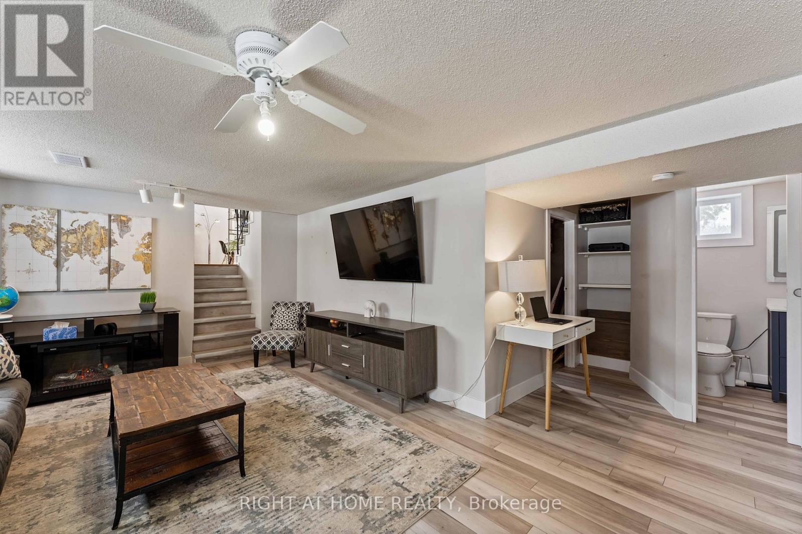 2 Quinn Avenue, Orillia, Ontario  L3V 3H5 - Photo 17 - S12800680