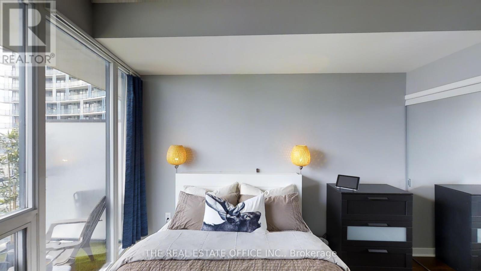 2010 - 8 Telegram Mews, Toronto, Ontario  M5V 3Z5 - Photo 11 - C12790138