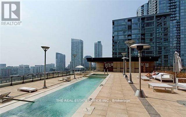 2010 - 8 Telegram Mews, Toronto, Ontario  M5V 3Z5 - Photo 12 - C12790138