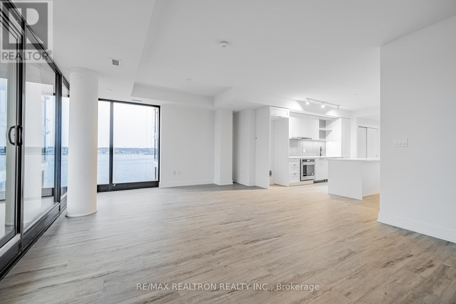 814 - 185 Dunlop Street E, Barrie, Ontario  L4M 1A6 - Photo 10 - S12788854