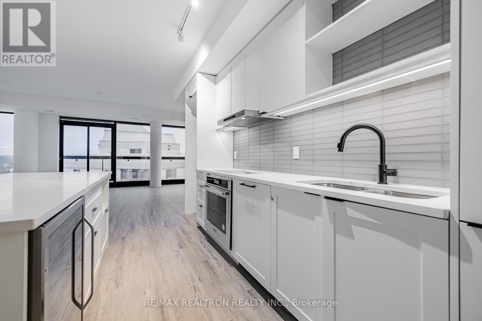 814 - 185 Dunlop Street E, Barrie, Ontario  L4M 1A6 - Photo 14 - S12788854