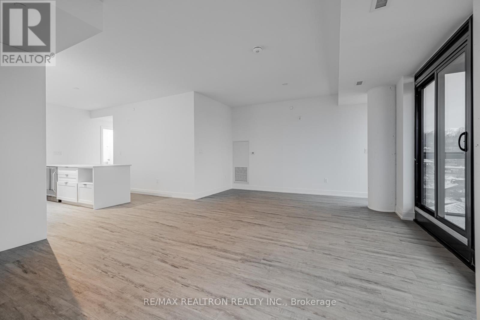 814 - 185 Dunlop Street E, Barrie, Ontario  L4M 1A6 - Photo 9 - S12788854