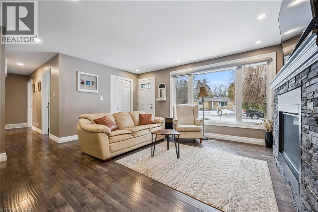 3972 Burns Street, Shakespeare, Ontario  N0B 2P0 - Photo 7 - 40797714