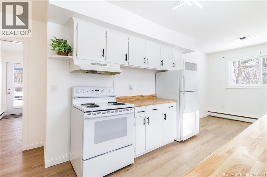 30 Canterbury Drive, Fredericton, New Brunswick  E3B 4L6 - Photo 18 - NB133621
