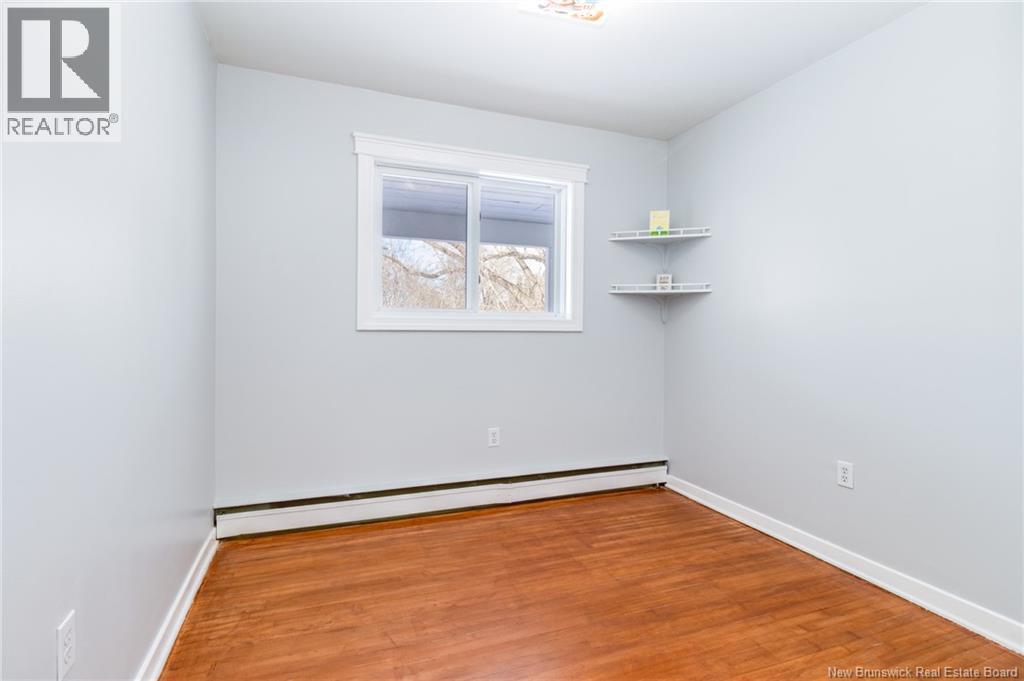 30 Canterbury Drive, Fredericton, New Brunswick  E3B 4L6 - Photo 22 - NB133621