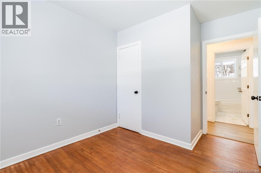 30 Canterbury Drive, Fredericton, New Brunswick  E3B 4L6 - Photo 23 - NB133621