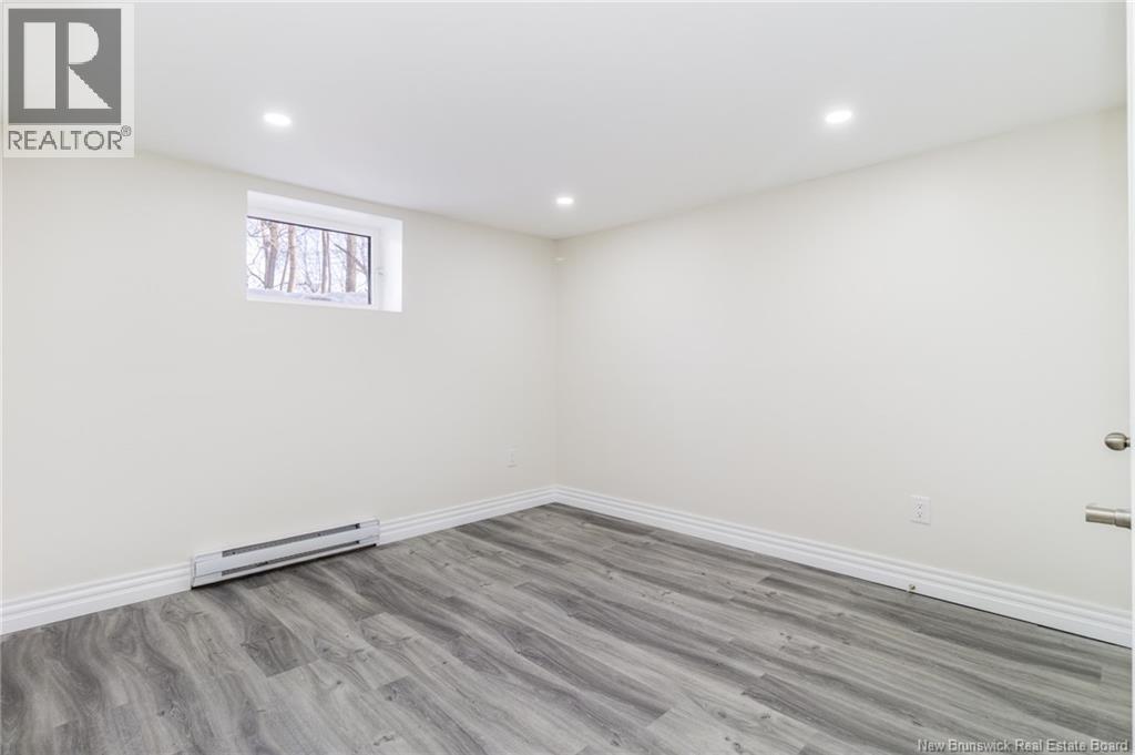 30 Canterbury Drive, Fredericton, New Brunswick  E3B 4L6 - Photo 45 - NB133621