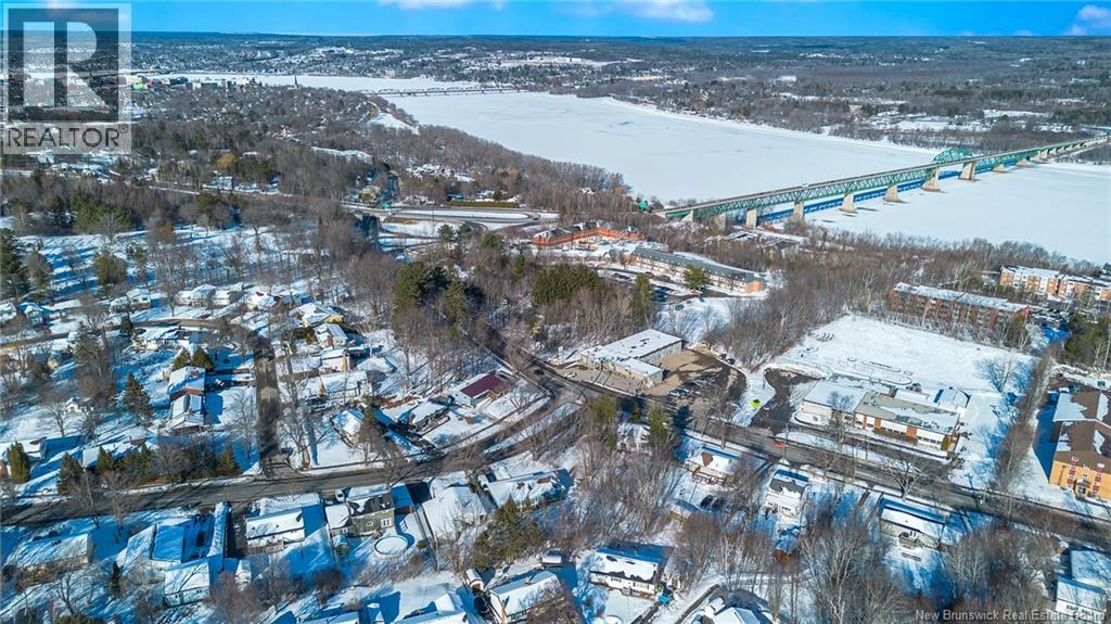 30 Canterbury Drive, Fredericton, New Brunswick  E3B 4L6 - Photo 5 - NB133621