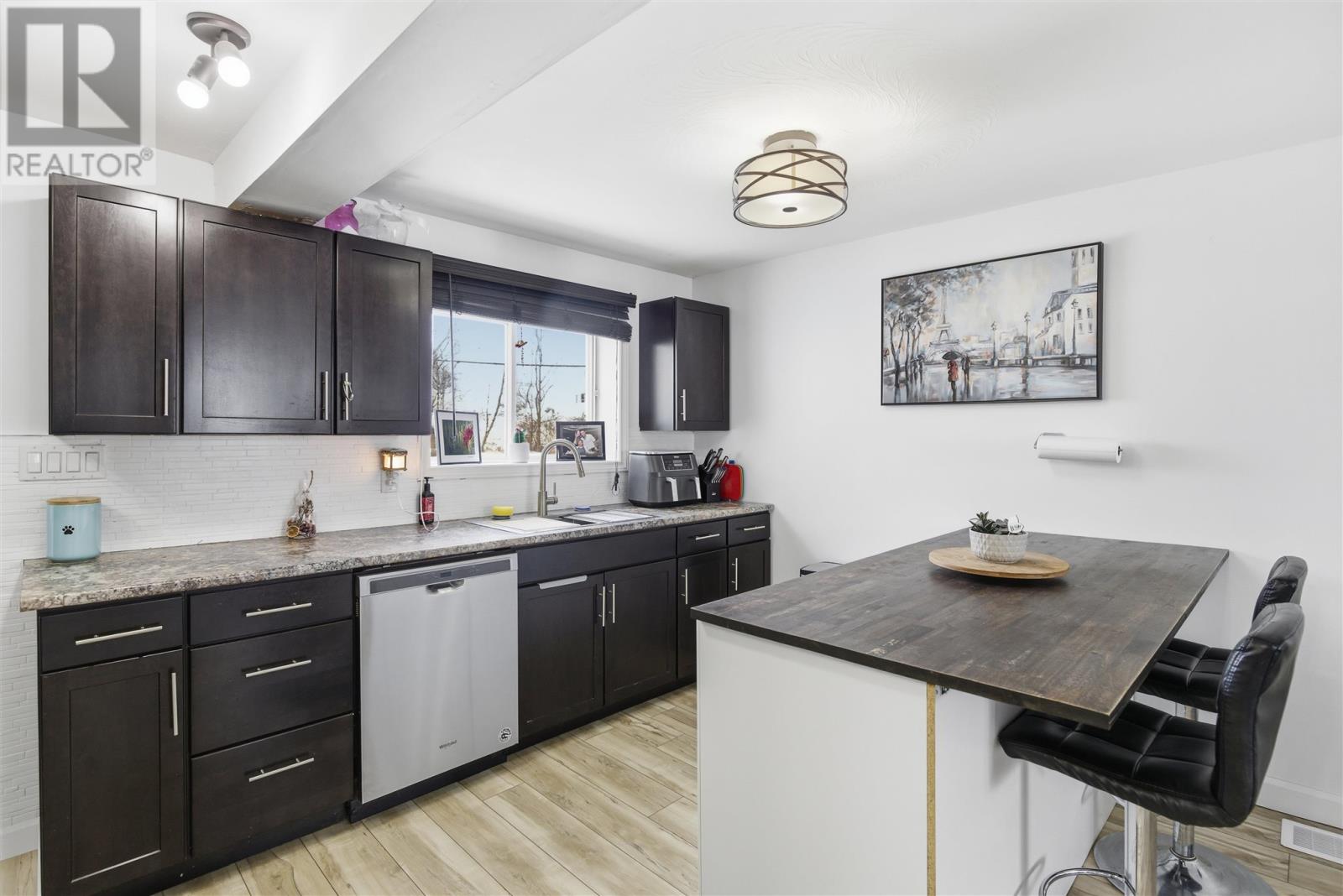 295 Fifth Ave, Sault Ste. Marie, Ontario  P6C 4L4 - Photo 9 - SM260257