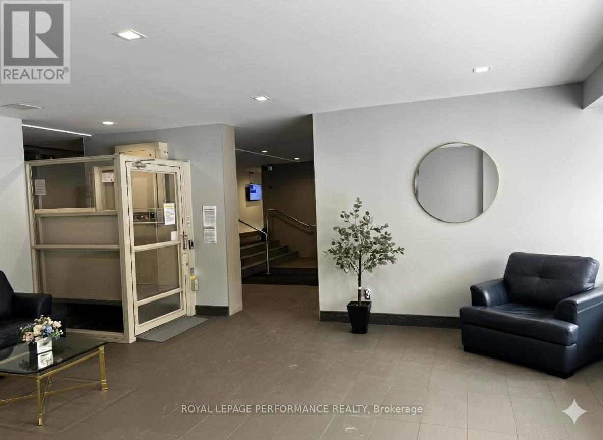 309 - 665 Bathgate Drive, Ottawa, Ontario  K1K 3Y4 - Photo 34 - X12796400