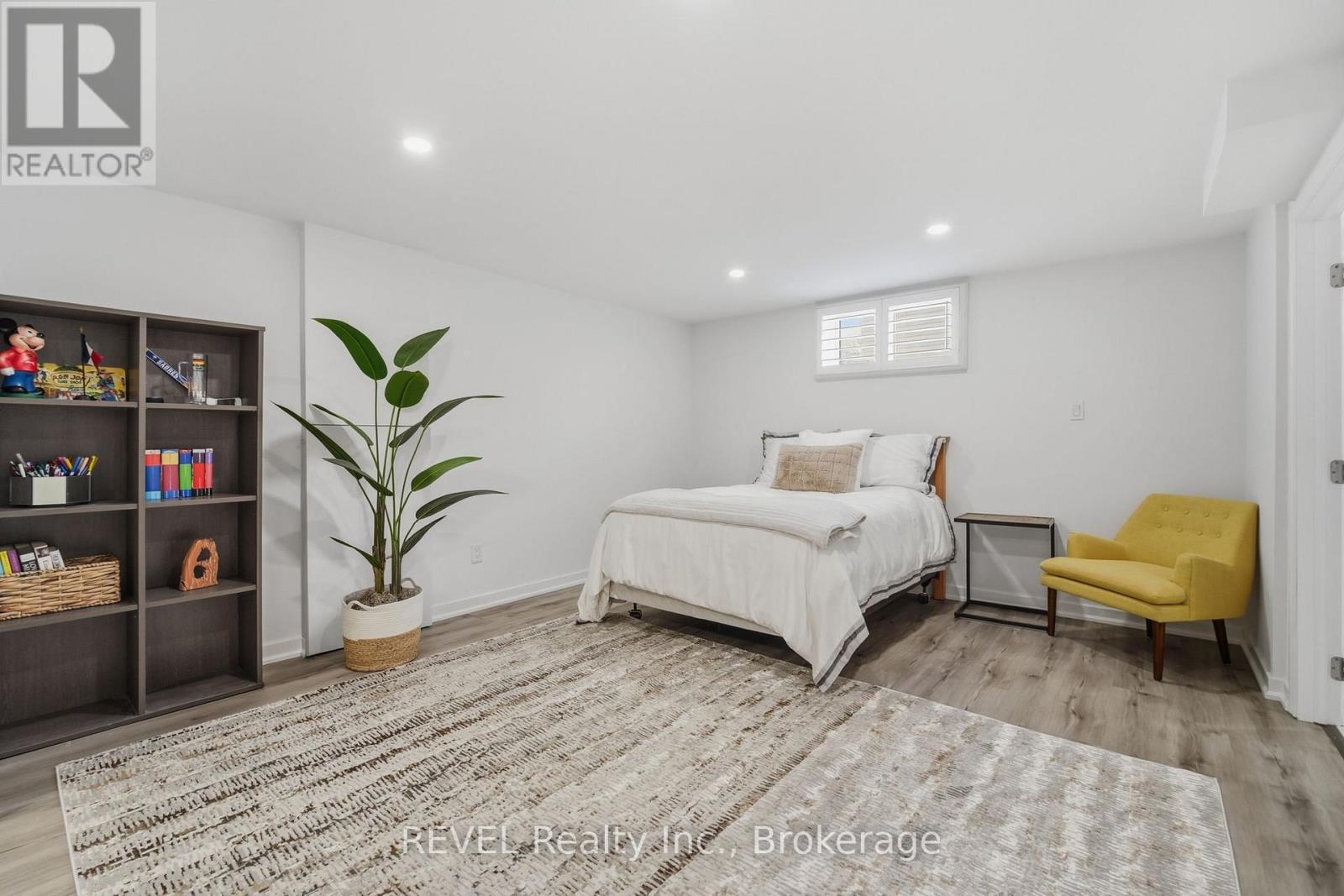 13 Crestcombe Road, St. Catharines, Ontario  L2S 2J5 - Photo 33 - X12800732