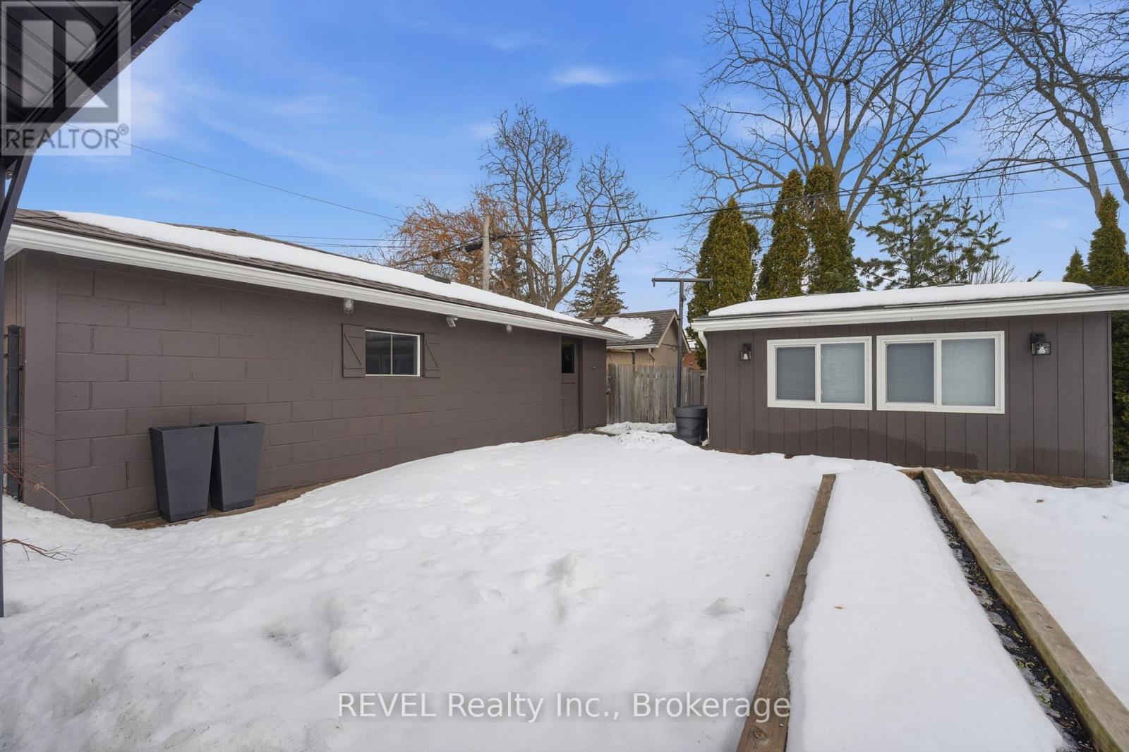 13 Crestcombe Road, St. Catharines, Ontario  L2S 2J5 - Photo 41 - X12800732