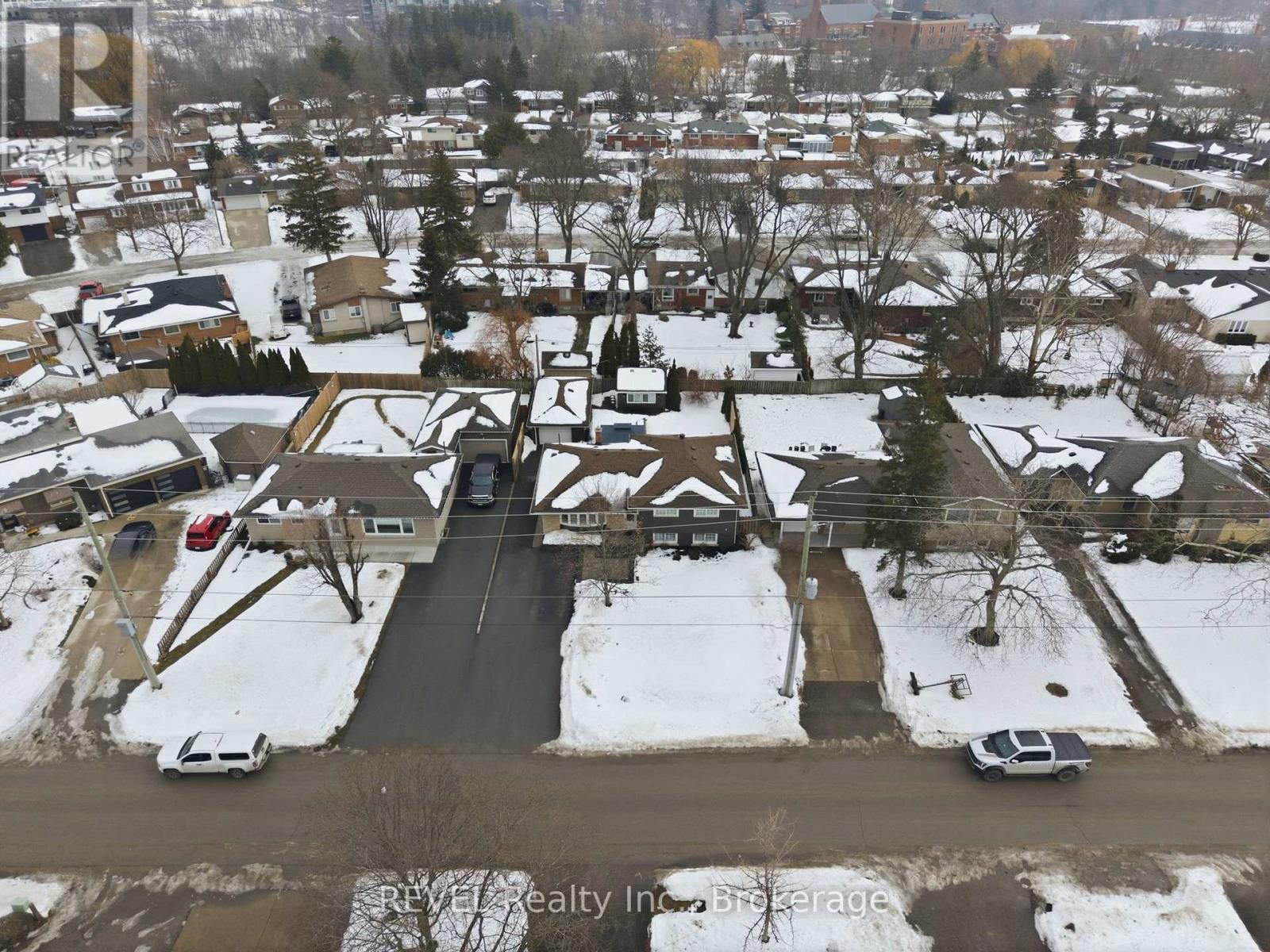 13 Crestcombe Road, St. Catharines, Ontario  L2S 2J5 - Photo 44 - X12800732