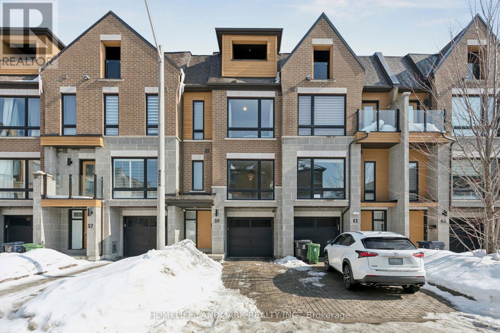 59 Kenneth Wood Crescent, Toronto, Ontario  M2N 0K3 - Photo 1 - C12800730