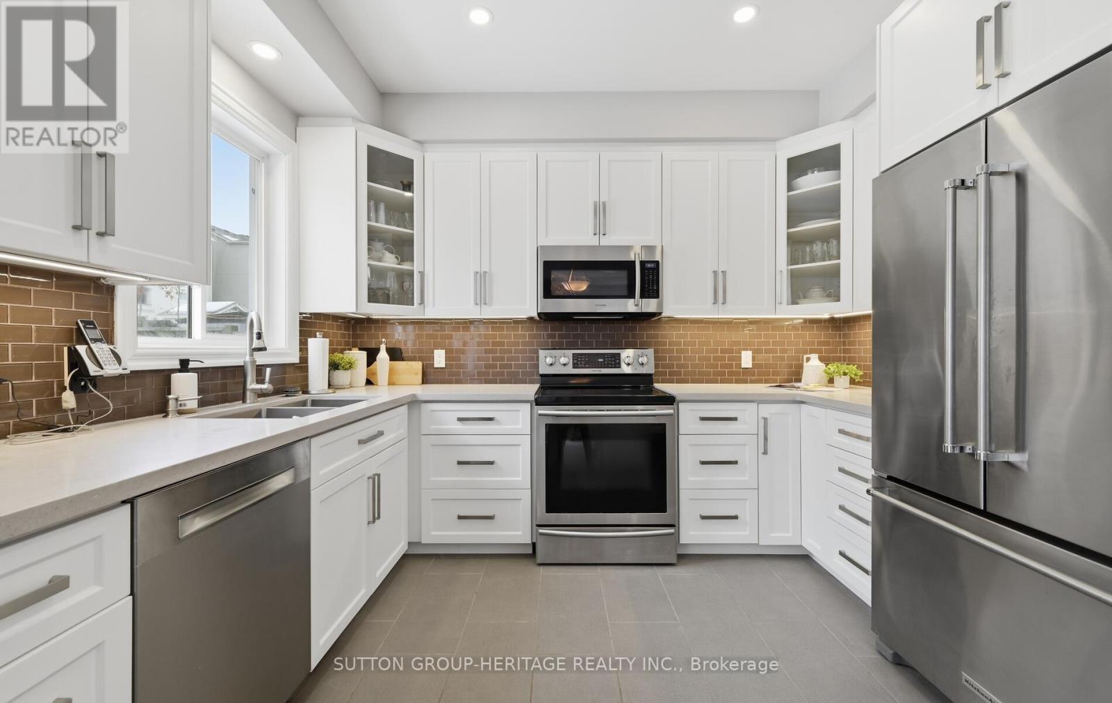 1423 Ashgrove Crescent, Oshawa, Ontario  L1K 2W4 - Photo 10 - E12800710