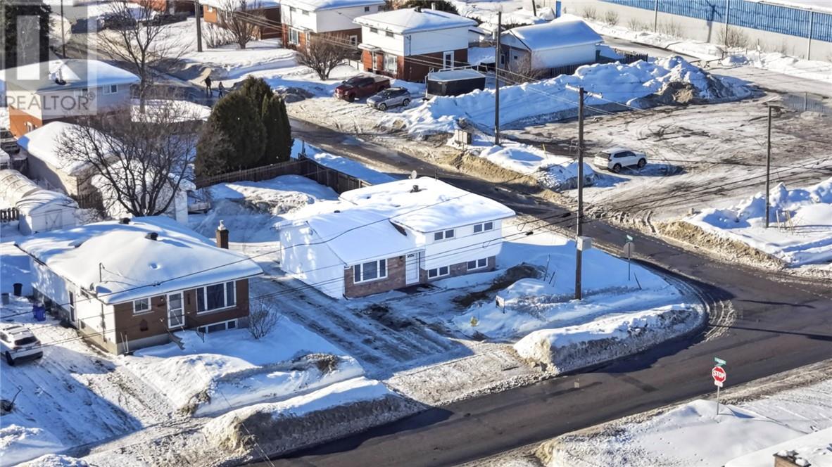 229 Edward, Chelmsford, Ontario  P0M 1L0 - Photo 3 - 2126491