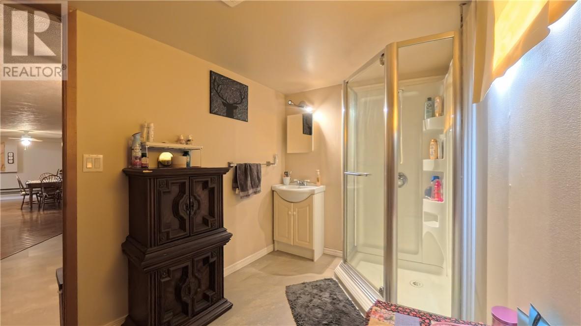 69 Robinson Street, Little Current, Ontario  P0P 1K0 - Photo 19 - 2126469