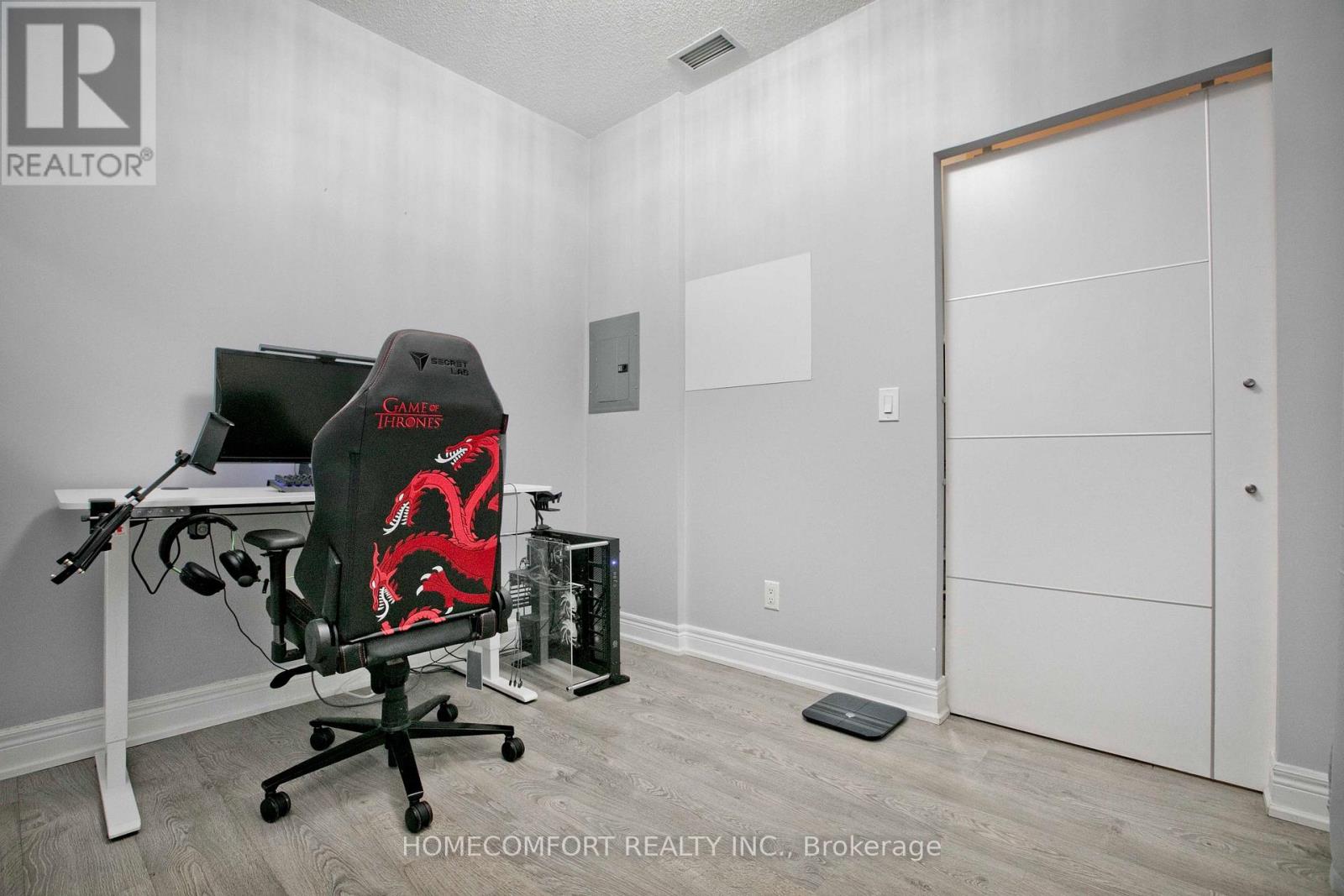 109 - 62 Suncrest Boulevard, Markham, Ontario  L3T 7Y6 - Photo 28 - N12800738