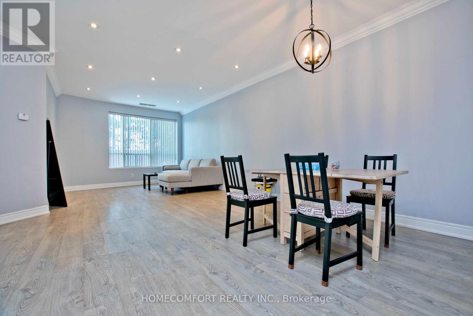 109 - 62 Suncrest Boulevard, Markham, Ontario  L3T 7Y6 - Photo 9 - N12800738