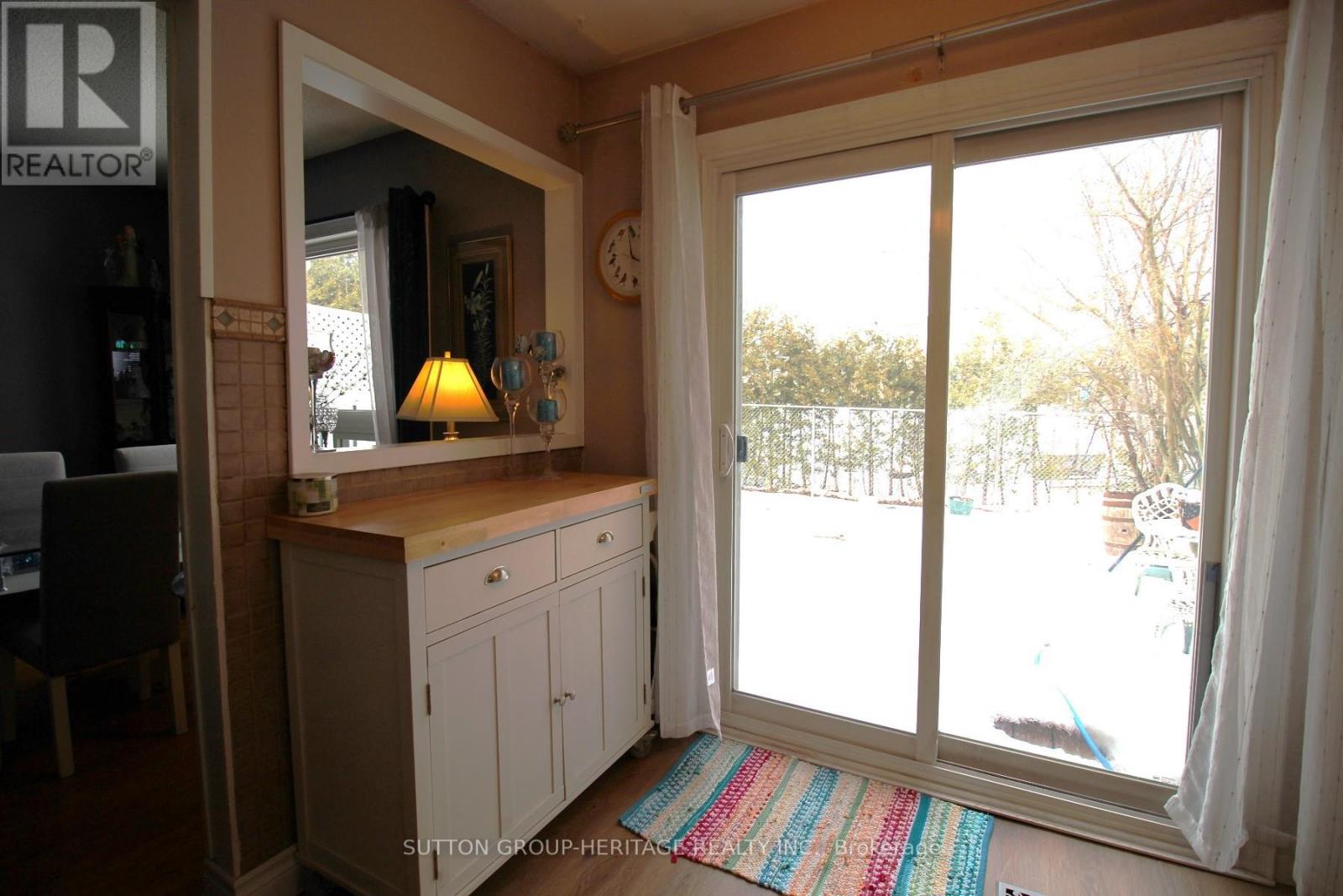 56 Parker Crescent, Ajax, Ontario  L1S 3R5 - Photo 10 - E12797008