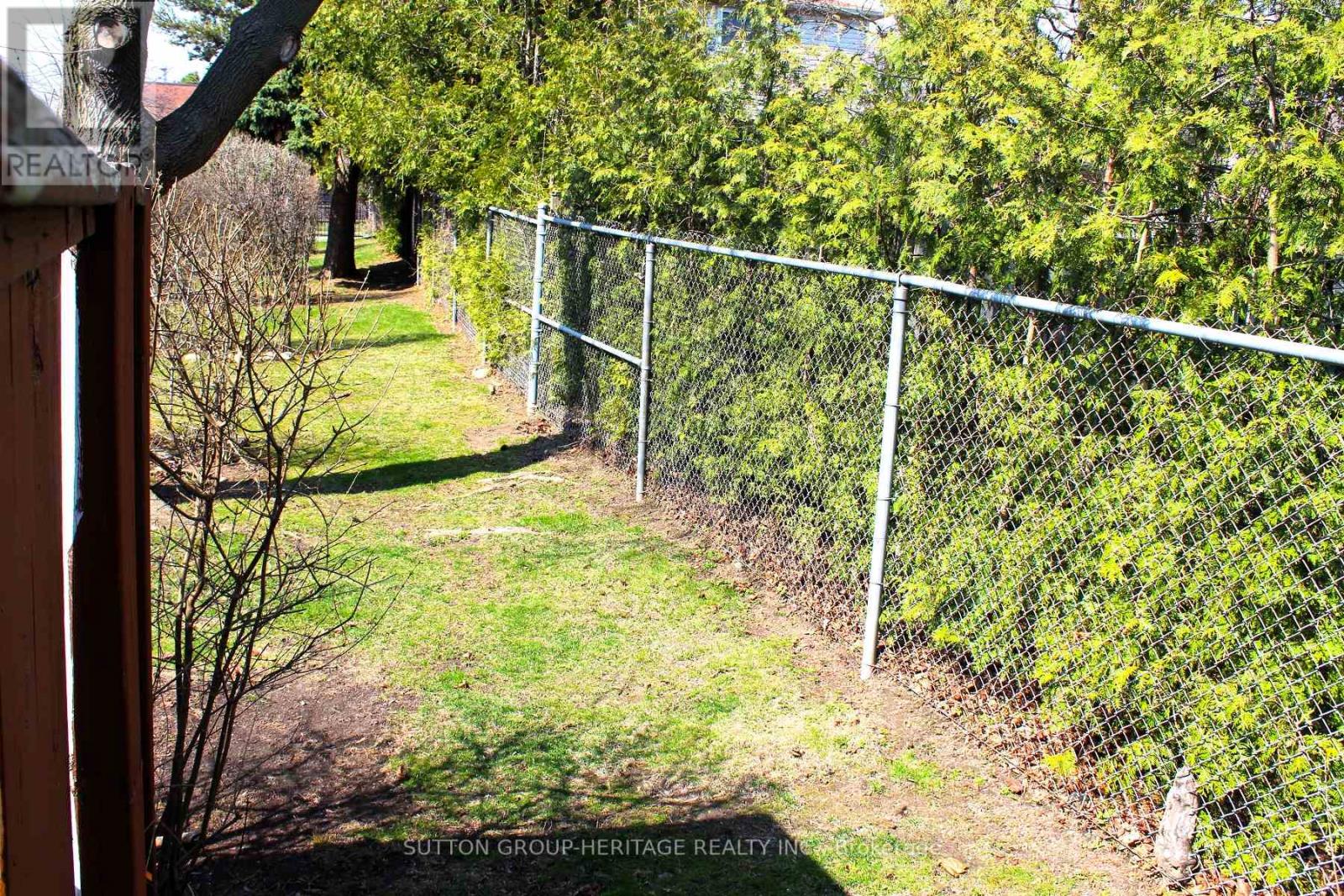 56 Parker Crescent, Ajax, Ontario  L1S 3R5 - Photo 11 - E12797008